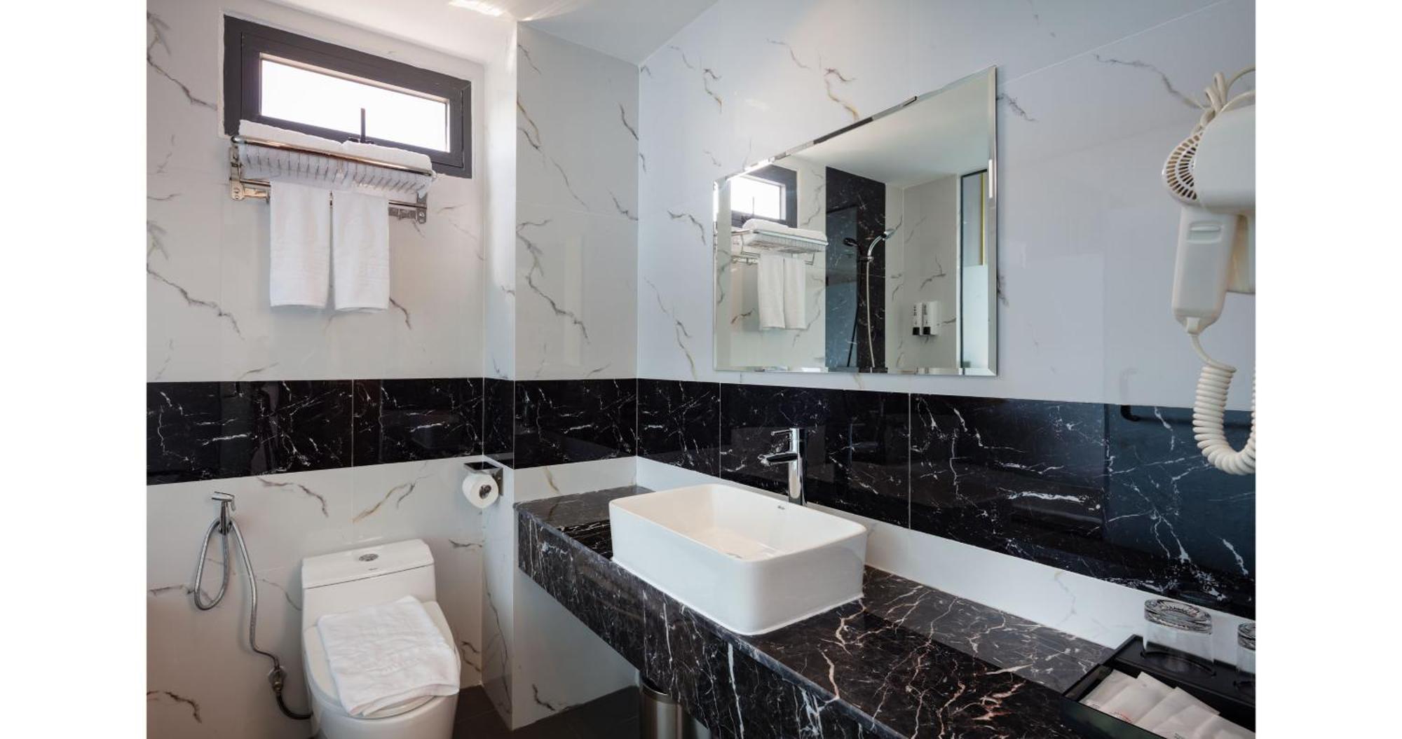 נה טראנג Amber Hotel Managed By Ht מראה חיצוני תמונה