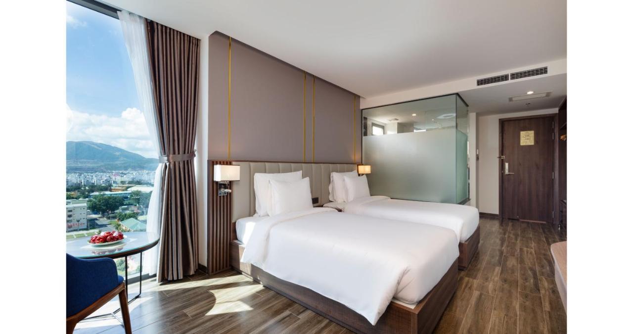 נה טראנג Amber Hotel Managed By Ht מראה חיצוני תמונה
